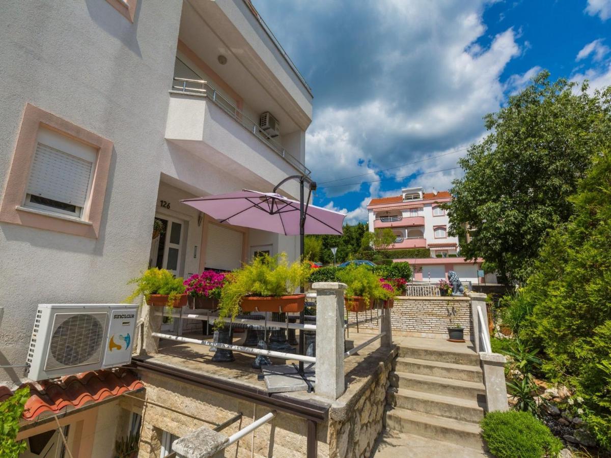 Apartments Vanessa Dramalj Exterior foto
